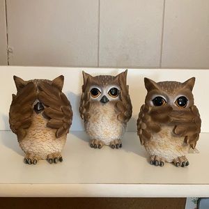 Owl figure set